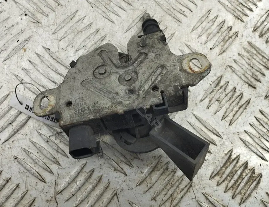 Замок капота 3M5116700