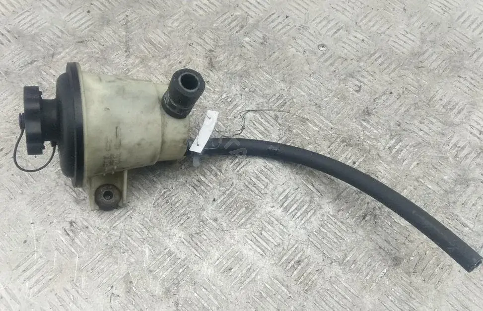 Бачок гидроусилителя 3L843531AA