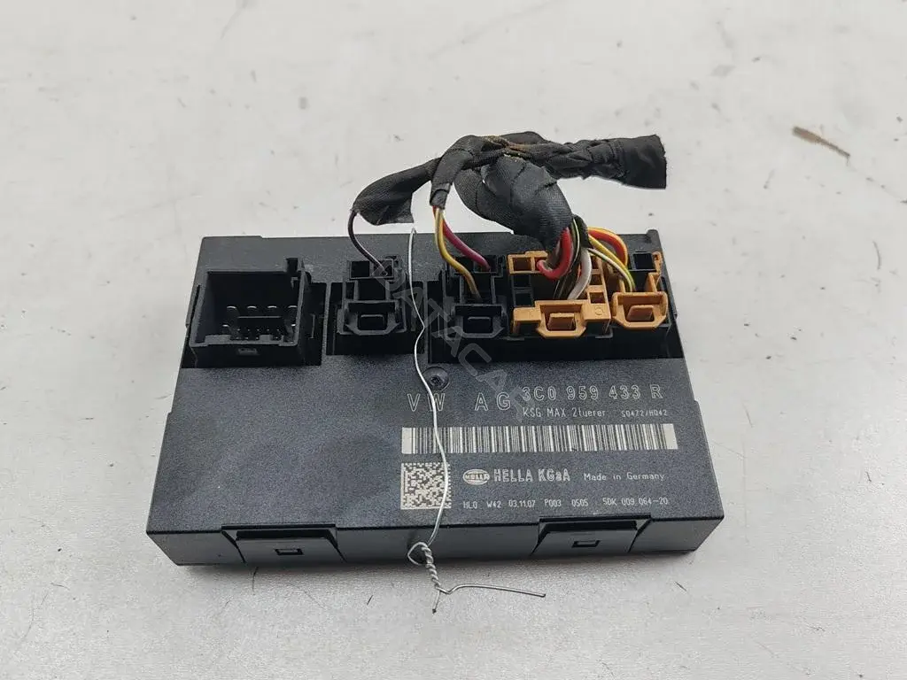 Блок комфорта 3C0959433R