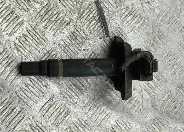 Катушка зажигания 06B905115E