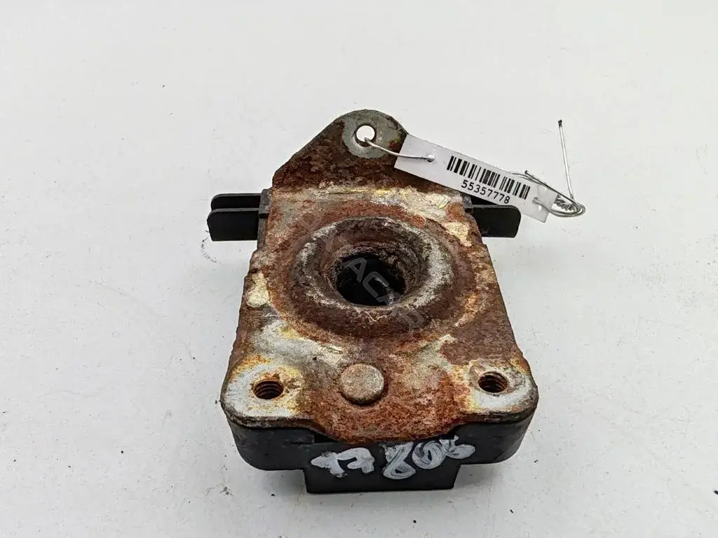 Замок капота 55357778