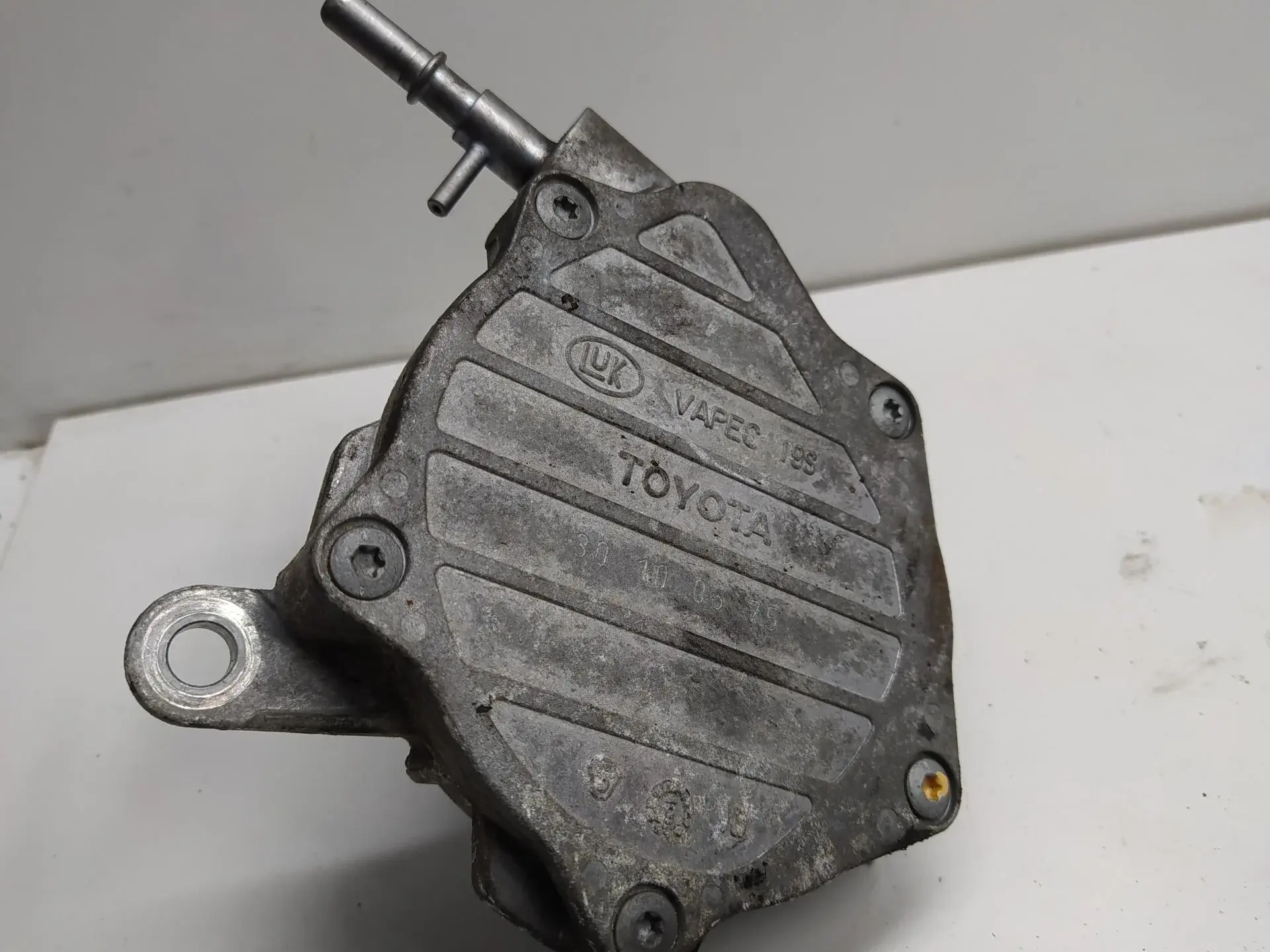 Вакуумный насос 29300-0R010