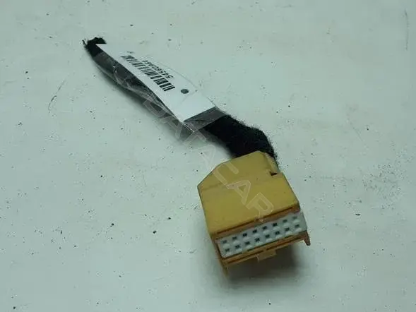 Разъем (фишка) проводки 4a0971883a