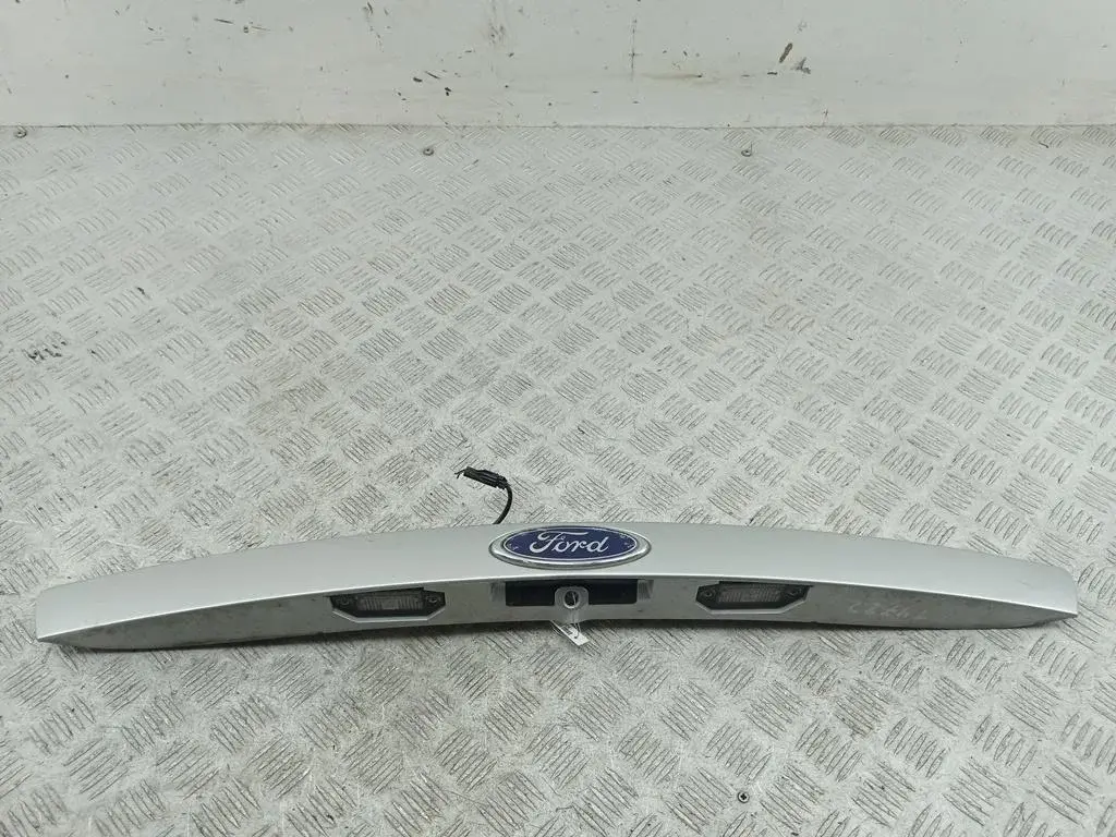 Фонарь подсветки номерного знака 1S71F33400AE