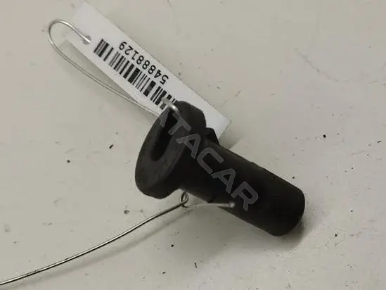 Кронштейн радиатора 8D0121200