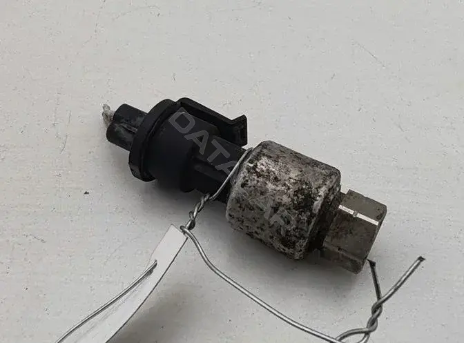 Датчик давления кондиционера 8200279259