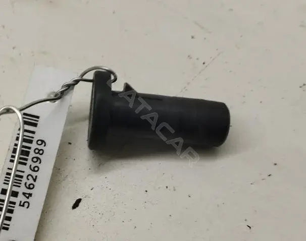 Кронштейн радиатора 8D0121200