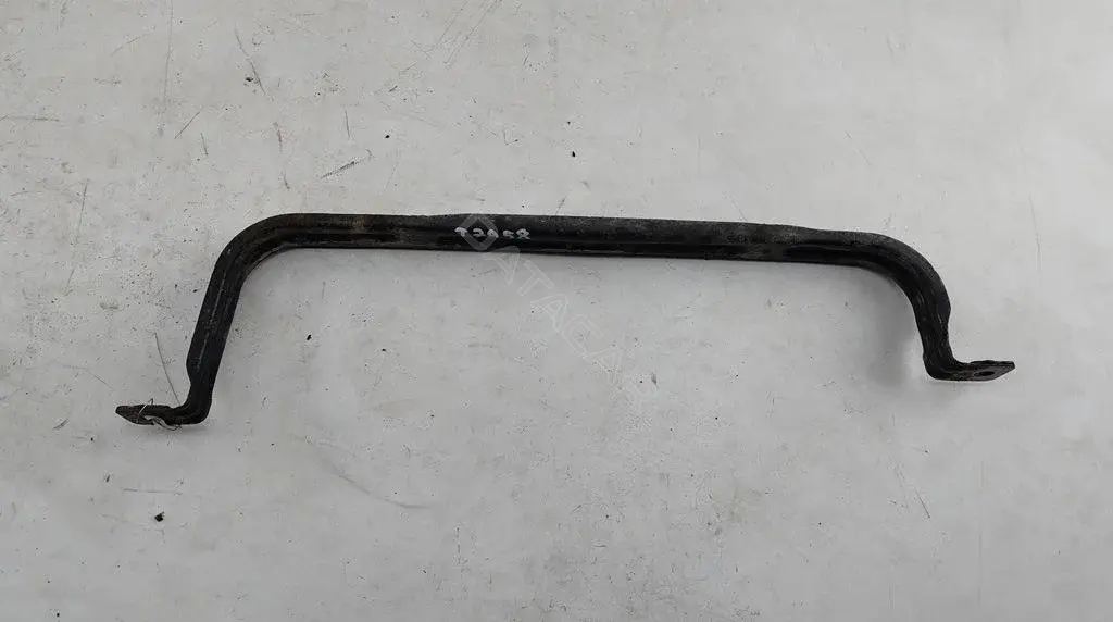 Крепление топливного бака 7G919054AC