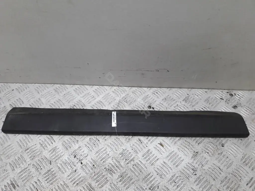 Молдинг двери 3b0854949b