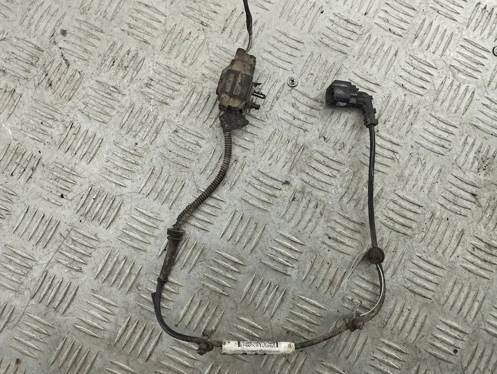 Провод датчика ABS 3M5T2B325