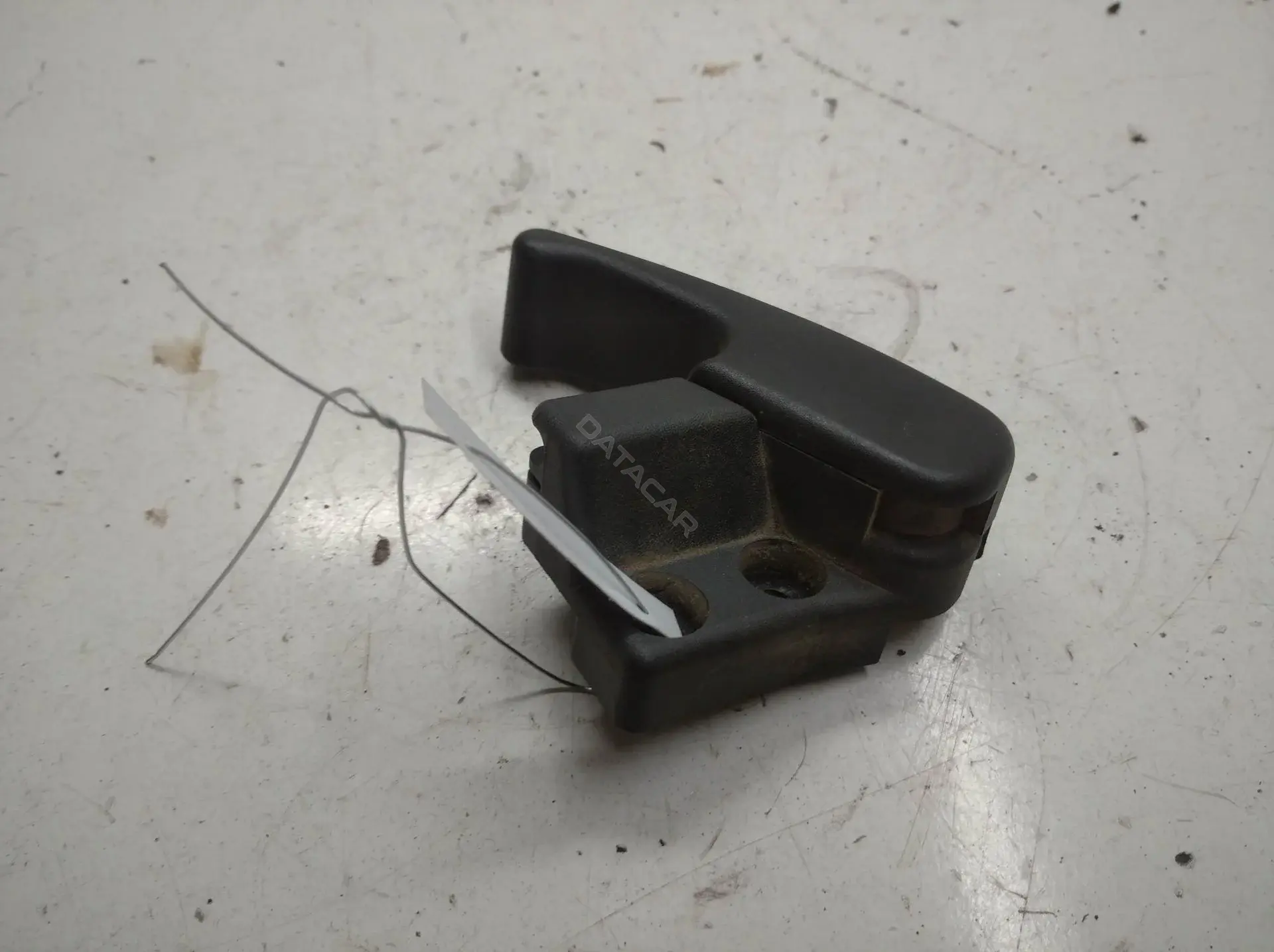 Ручка открывания капота 1H1823533VFO