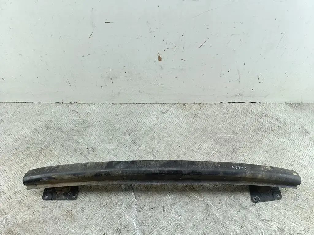 Усилитель бампера 6Q0807305
