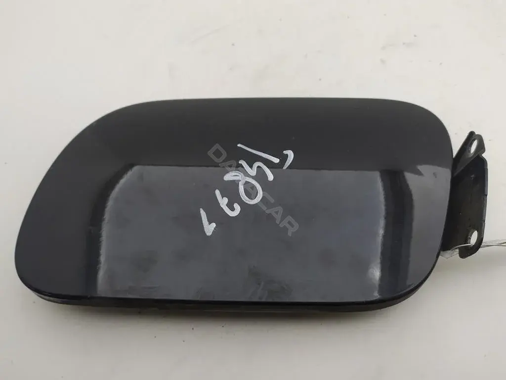 Крышка лючка топливного бака 7L6810930C