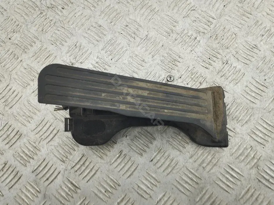 Педаль газа 1K1721503L