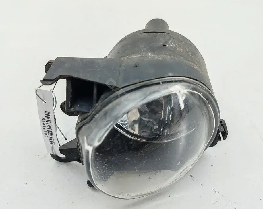 Противотуманные фары 4D0941700B