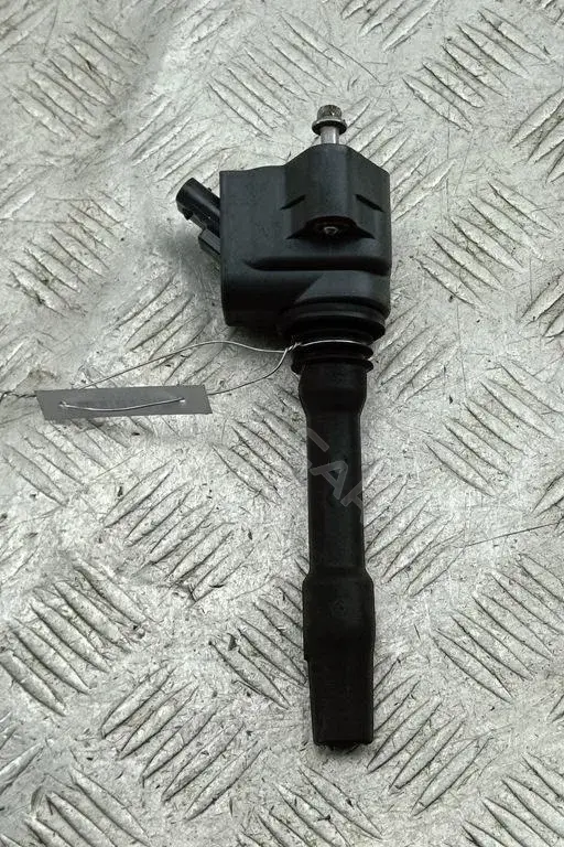 Катушка зажигания 8678438