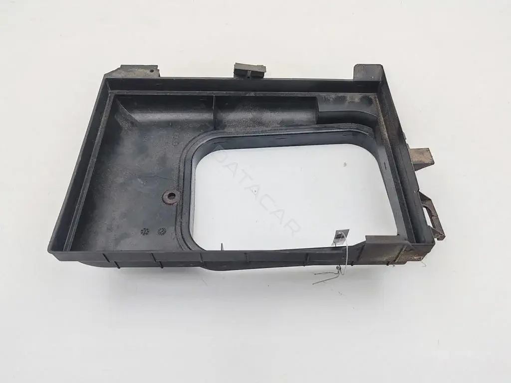 Корпус салонного фильтра 4B1819441C