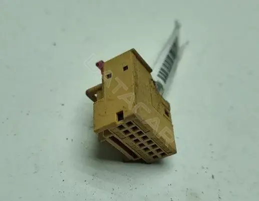 Разъем (фишка) проводки 1k0972928a