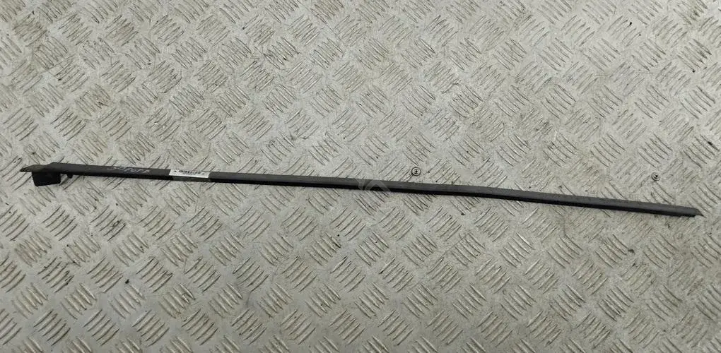 Молдинг лобового стекла 3569ASMHR