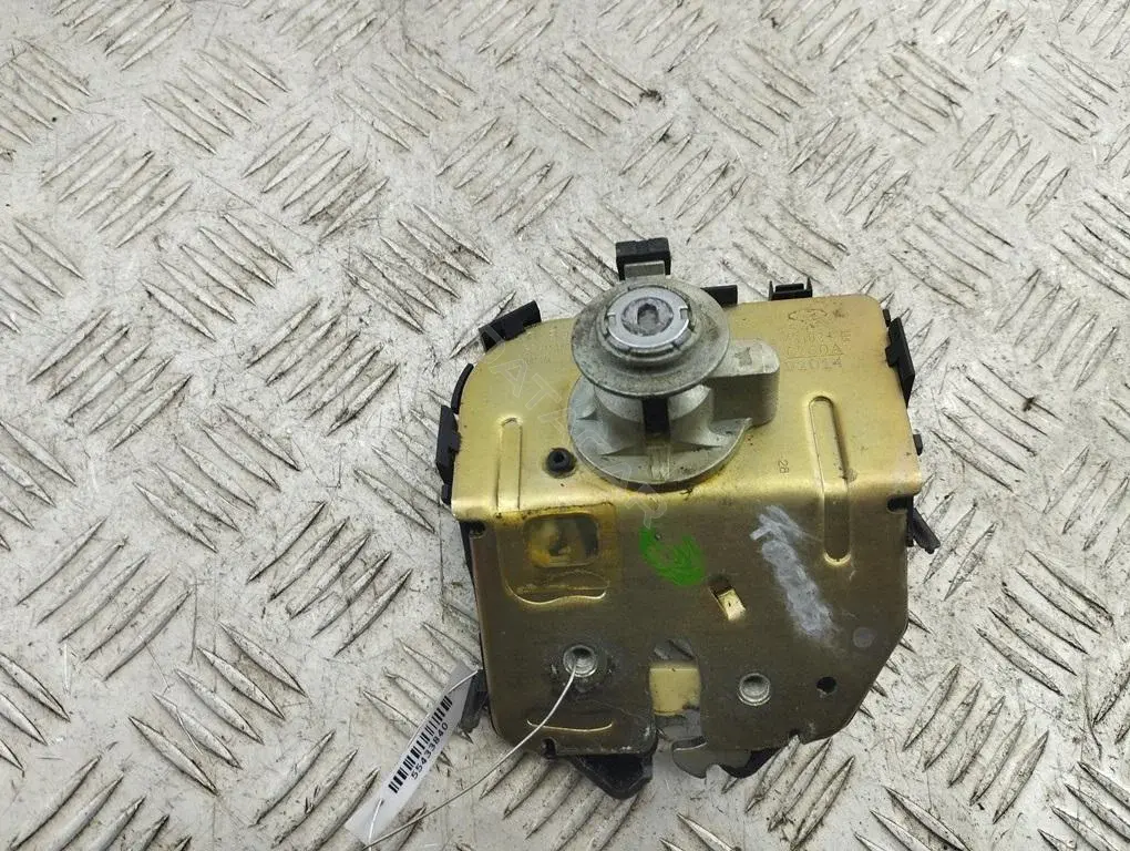 Замок крышки багажника YS4AA43102FE
