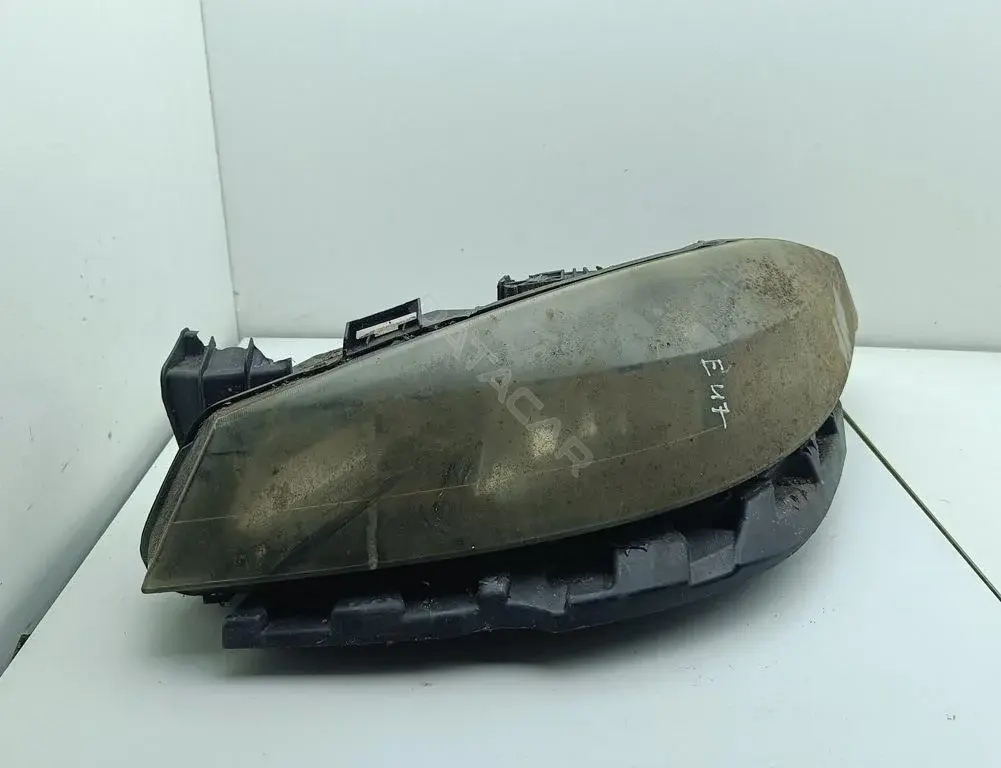 Фары 8200481196