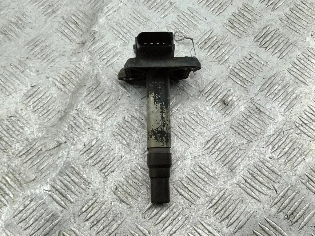 Катушка зажигания 06B905115E