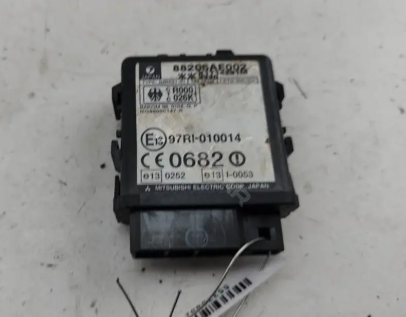 Иммобилайзер 88205AE002