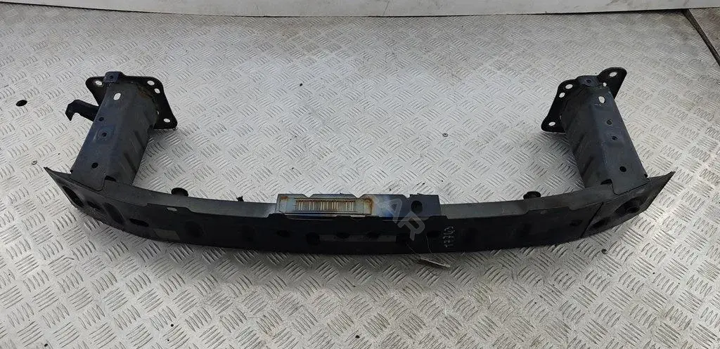 Усилитель бампера 8V41S1049AA