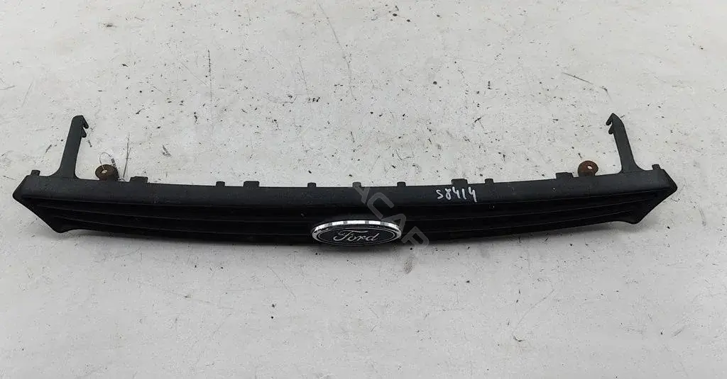 Решетка радиатора 98AB8200AKW