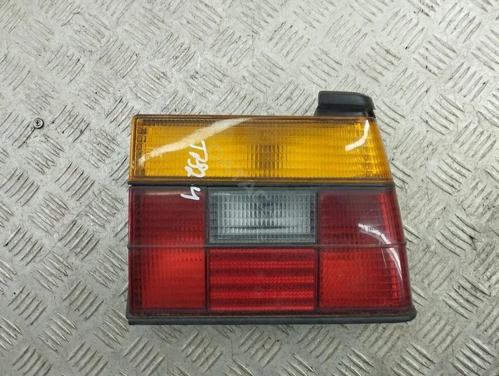 Задние фонари 6R0153360