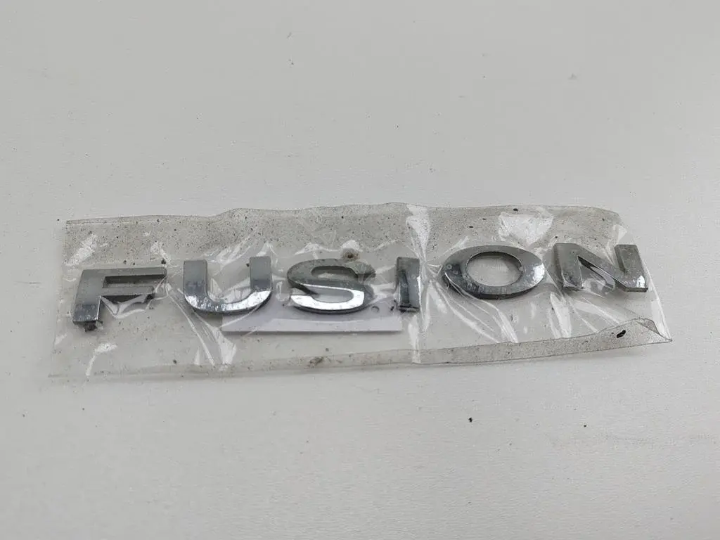 Эмблема 55032477