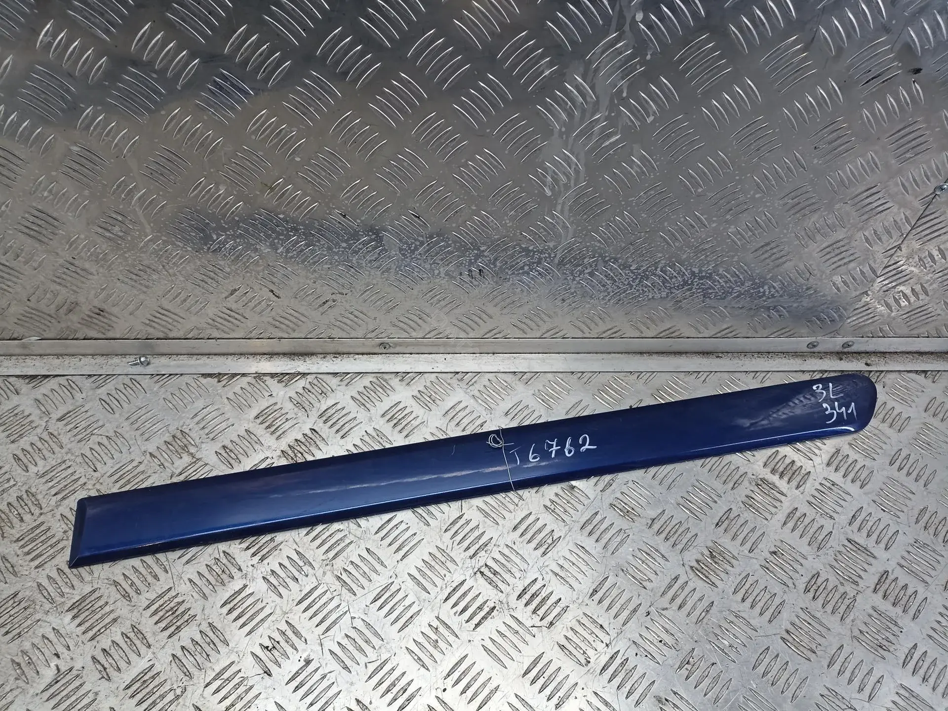 Молдинг двери 13137774