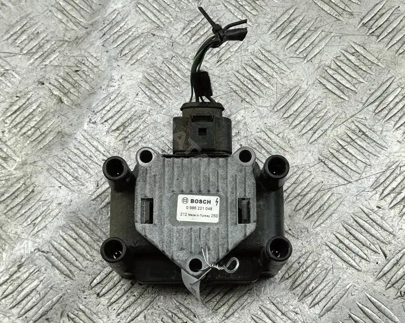 Катушка зажигания 0986221048