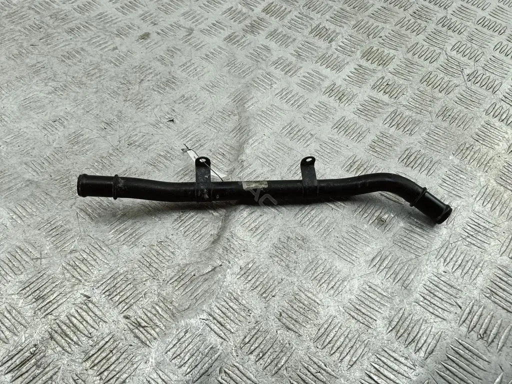Патрубки системы охлаждения 4D0265375E