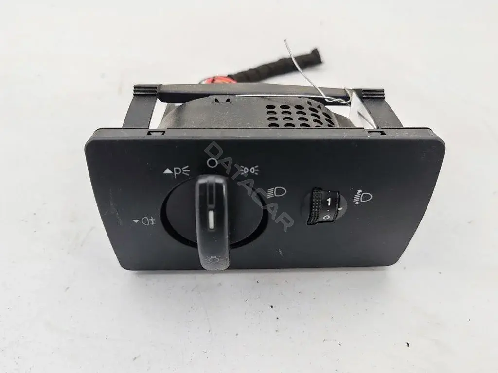 Переключатель подрулевой 4S7T13A024CD