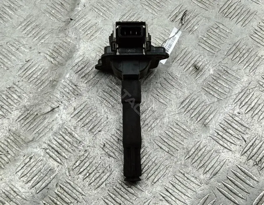 Катушка зажигания 058905105