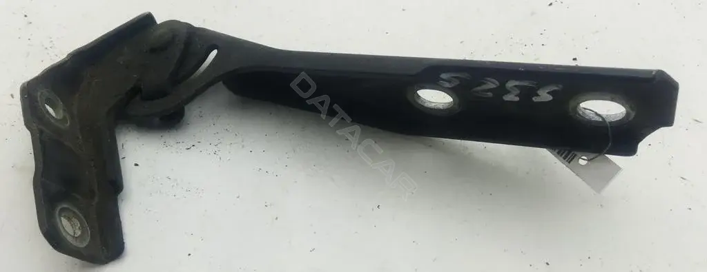 Петля капота 8P0823302
