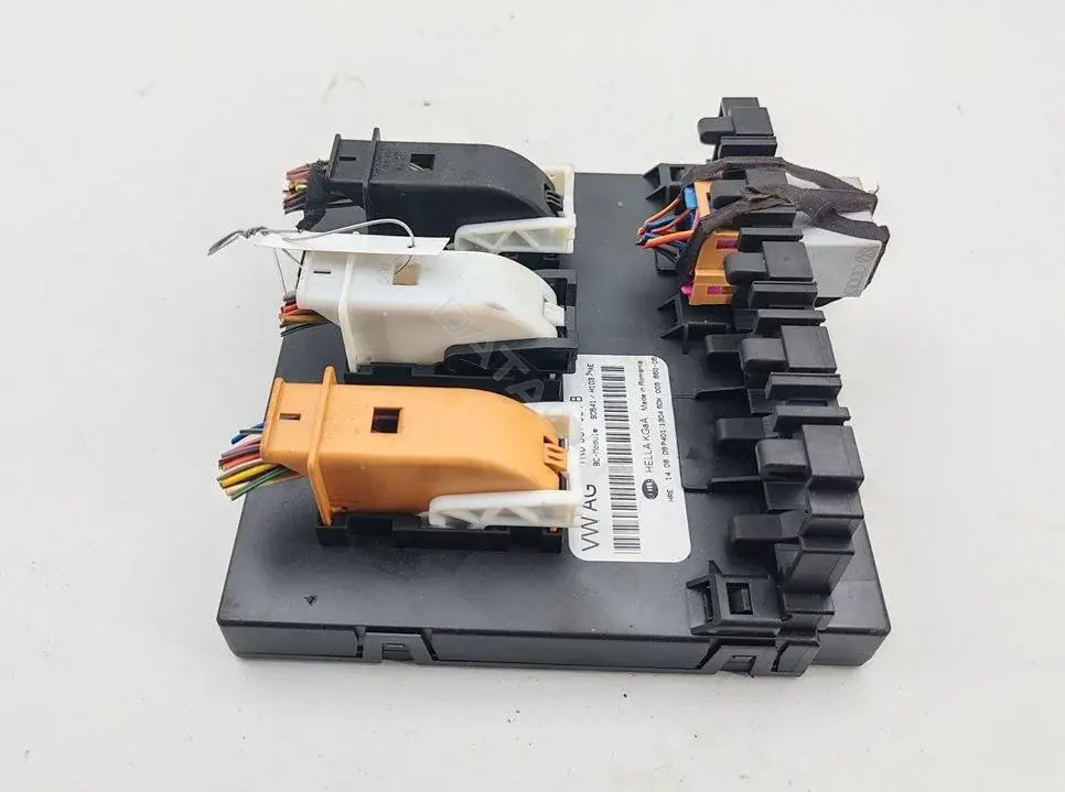 Блок управления BCM 1K0937084B