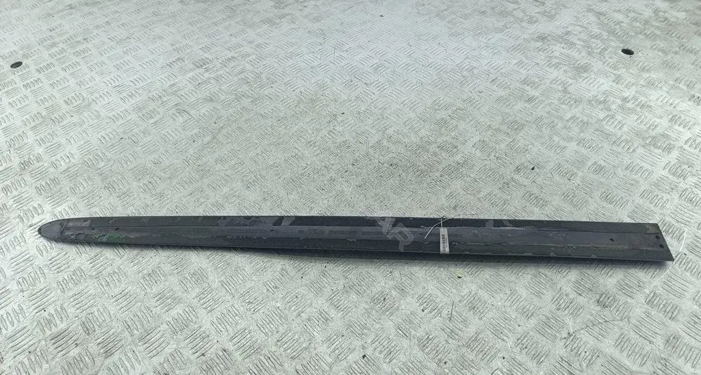 Молдинг двери 95VWA25334CBW