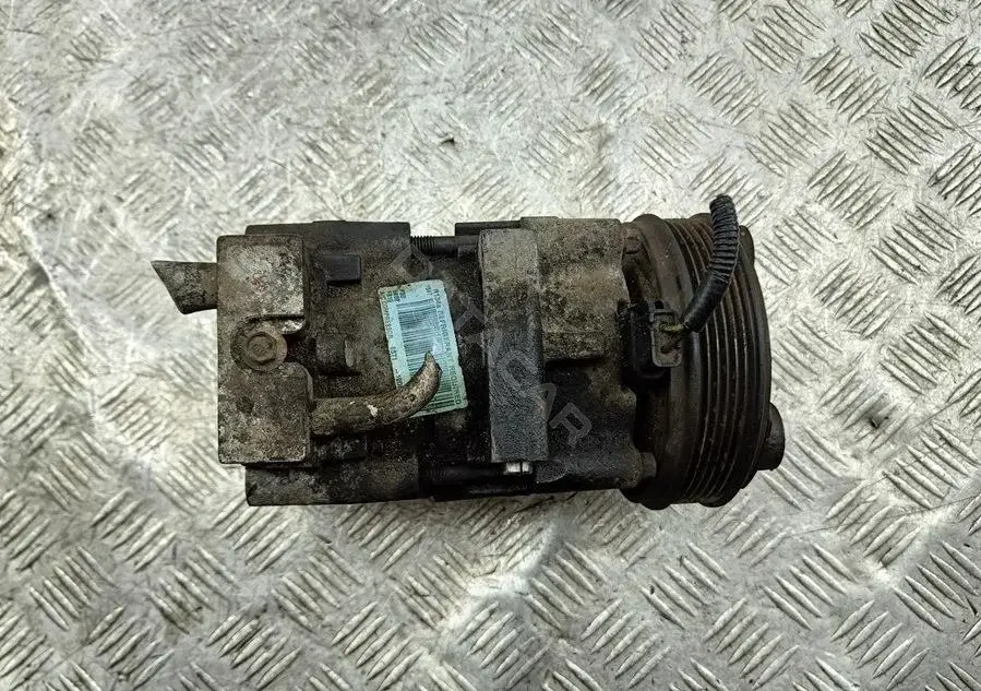 Компрессор кондиционера 6S7119D629AB