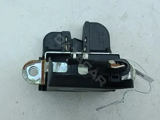 Замок крышки багажника 1K6827505