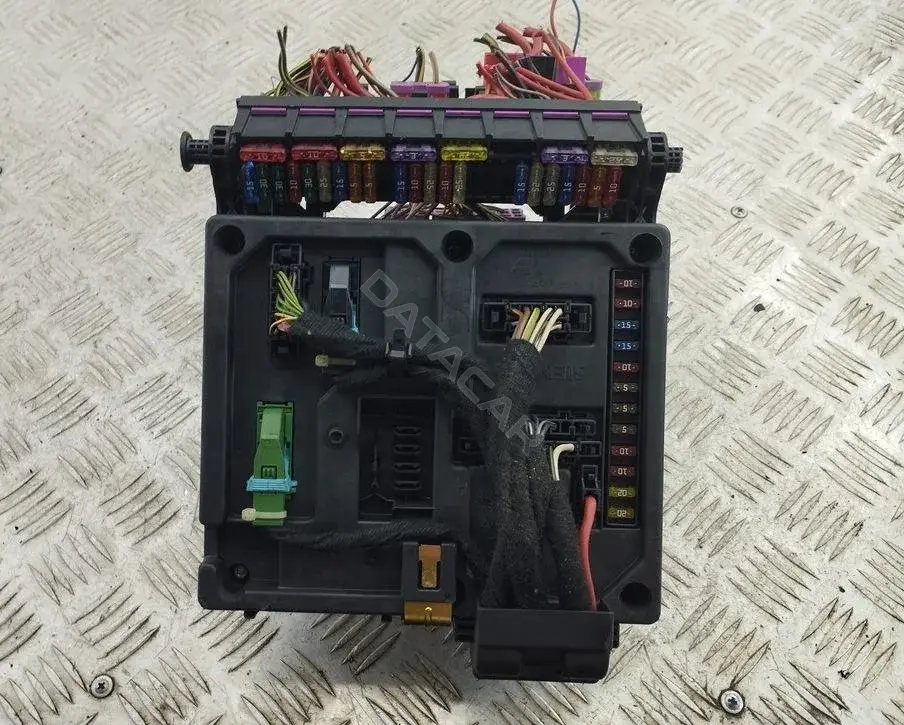 Блок комфорта 7M3962258AC
