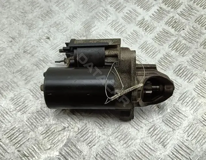 Стартер 078911023D
