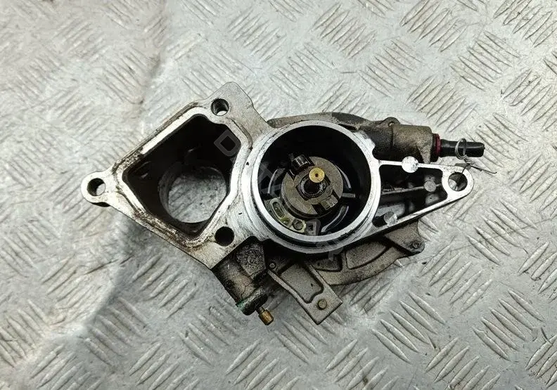 Вакуумный насос XS7Q2A451BH