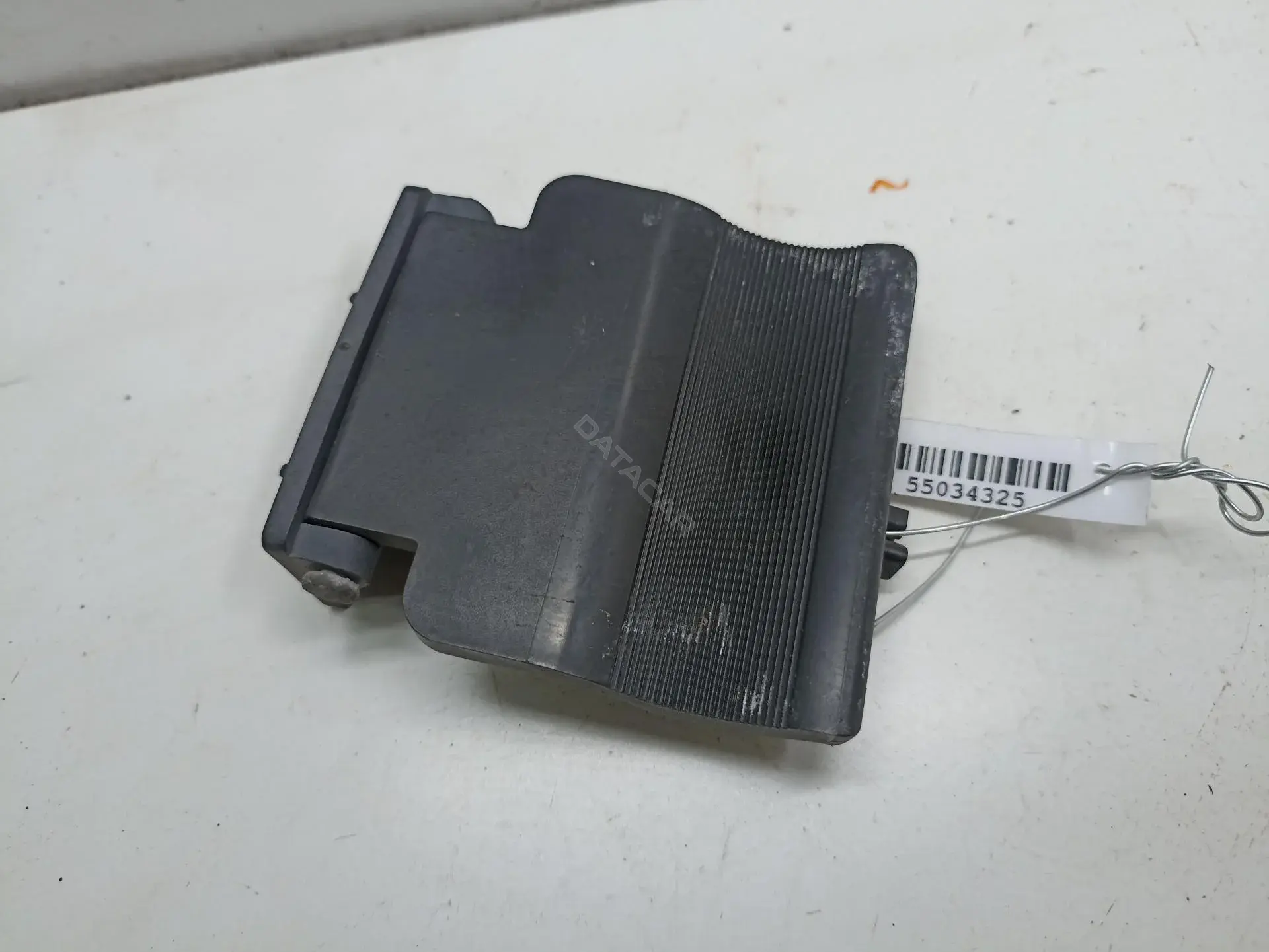Ручка открывания капота 9226174