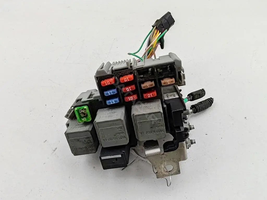 Блок предохранителей 6G9T14A481BA