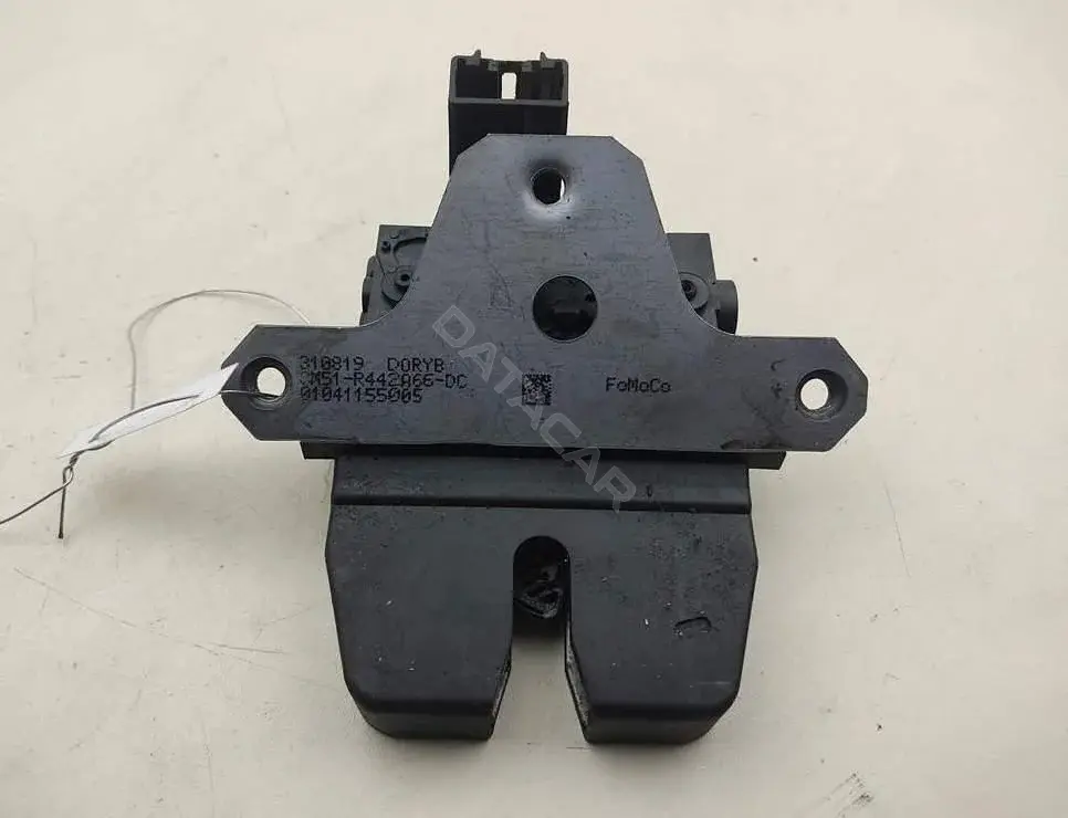 Замок крышки багажника 3M51R442A66DC