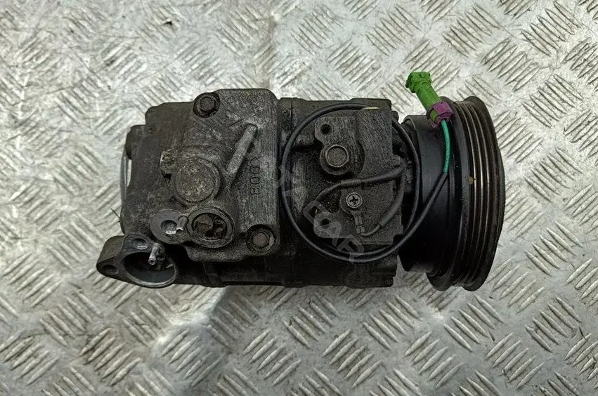 Компрессор кондиционера 8D0260805J