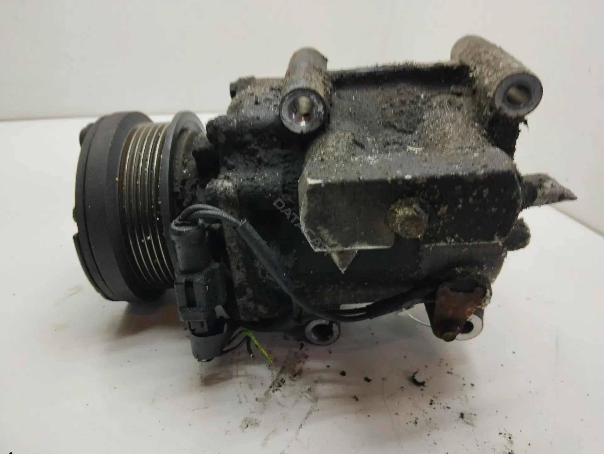 Компрессор кондиционера XS4H19D629AC
