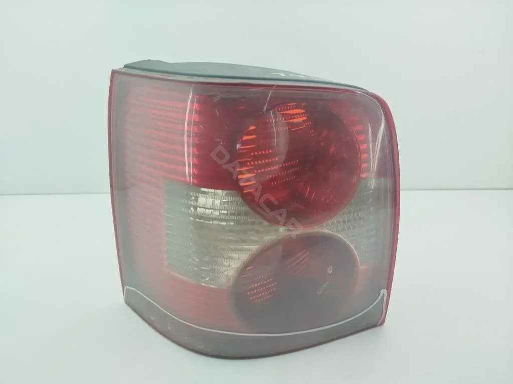 Задние фонари 3B9945095AA